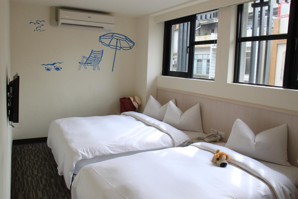 Century Hotel Kaohsiung Room photo