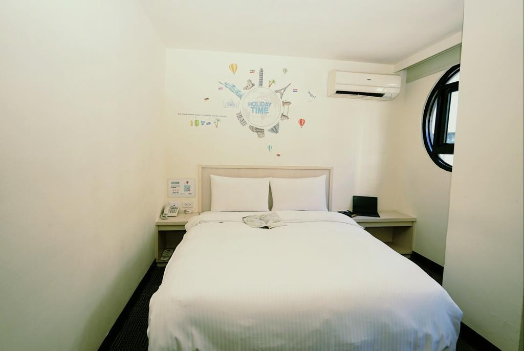 Century Hotel Kaohsiung Exterior photo