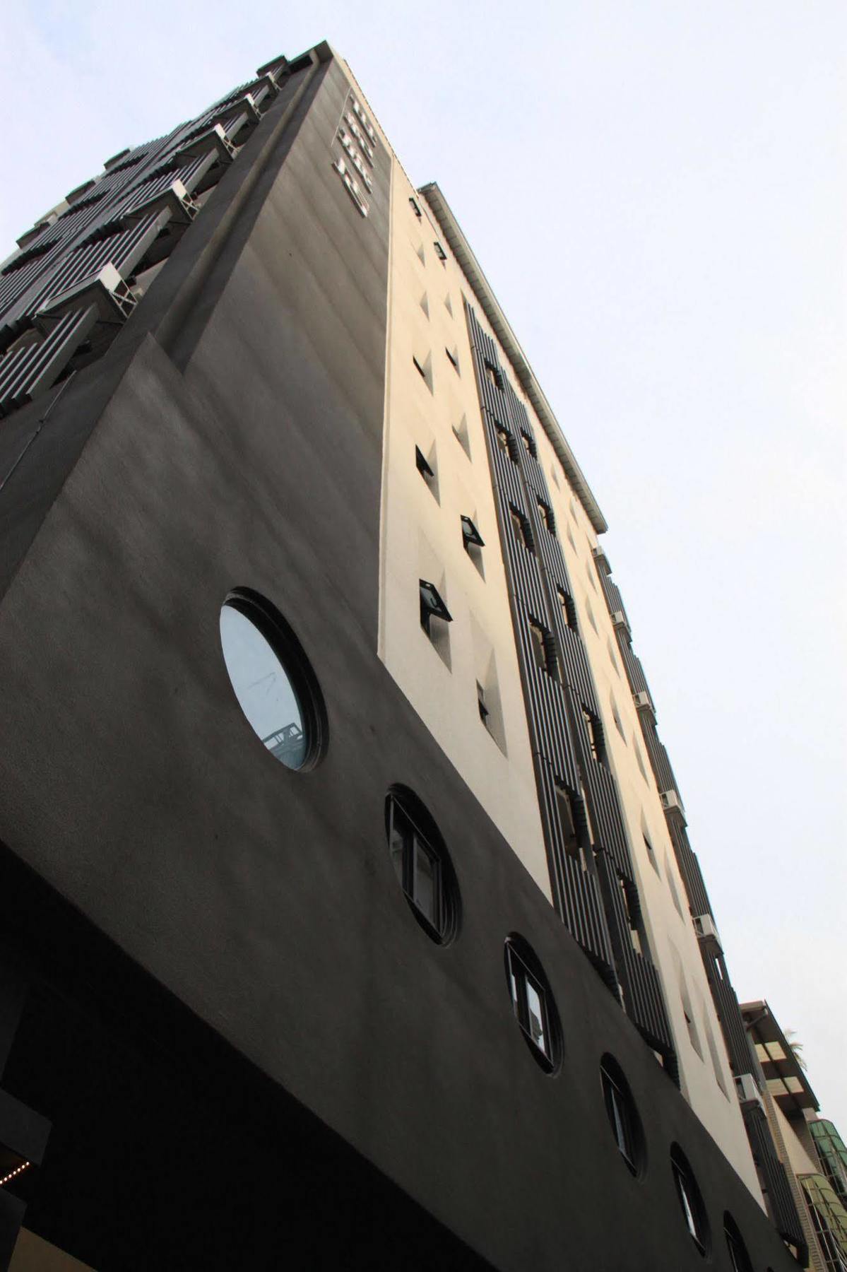 Century Hotel Kaohsiung Exterior photo